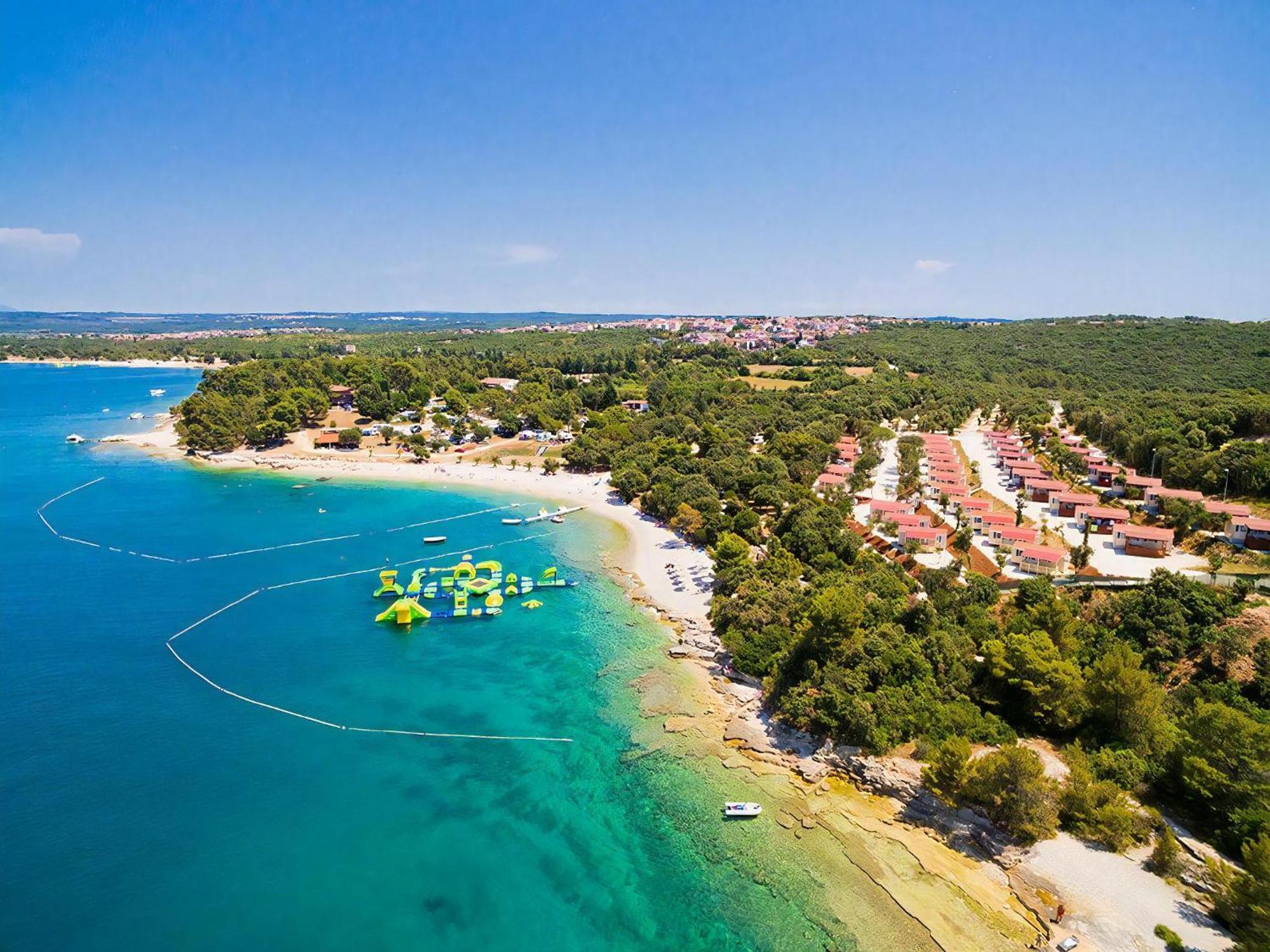 Wohnung In Pula Mit Privatem Parkplatz Štinjan Exterior foto